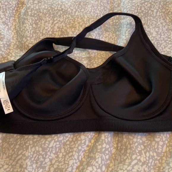 Grey and black sports bra - Picture 4 of 4